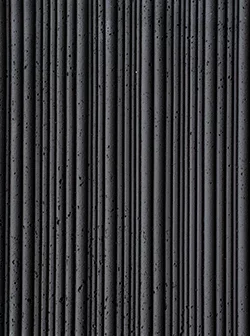 Rolling Velvet Black