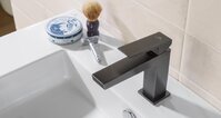 Square vodovodná batéria malá titánová kartáčovaná